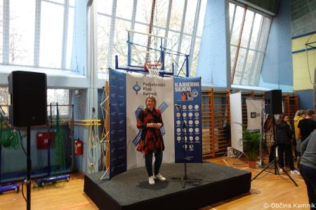 Karierna priložnost te čaka v Kamniku (13)